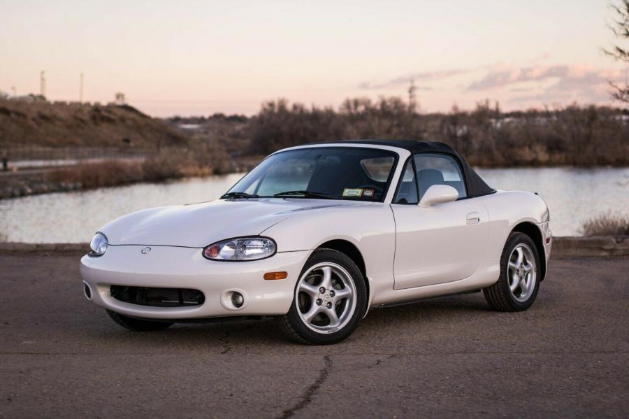 Mazda MX-5 Miata (NB1) 2000 года  (NA) (фото 21 из 24)
